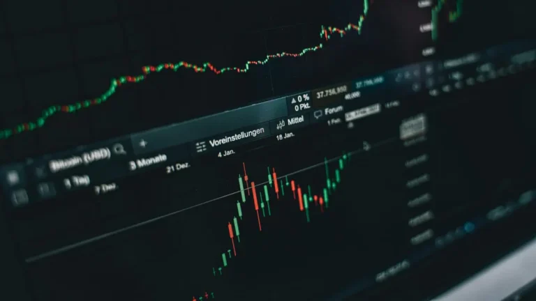 Brasil ignora Brasília e surfa o otimismo global, mas por quanto tempo?