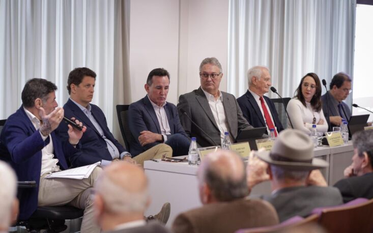 Defasagem do Simples Nacional une deputados e empresários