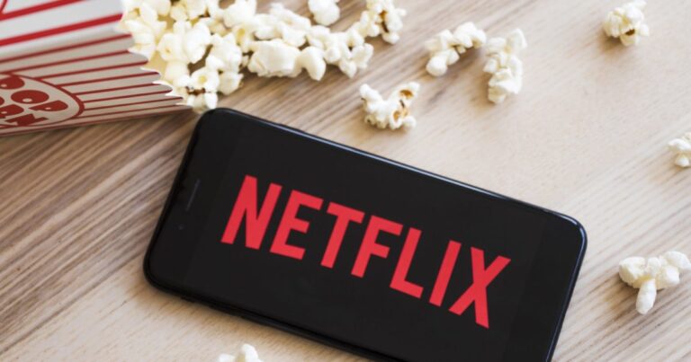 Netflix despenca 9% e amplia aversão ao risco no setor de tecnologia